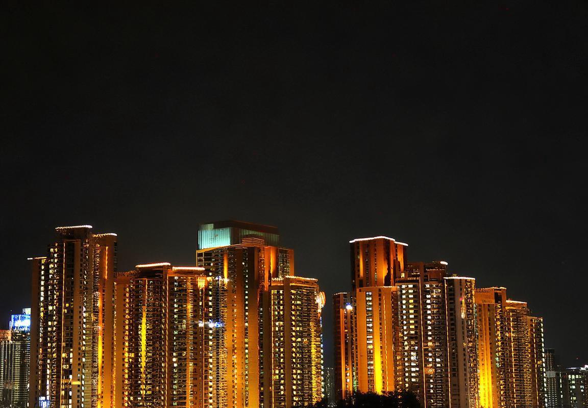 西甲巅峰对决：巴塞罗那的足球哲学迎战马德里竞技的铁血防守